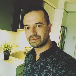 Meet your Posher, Helder